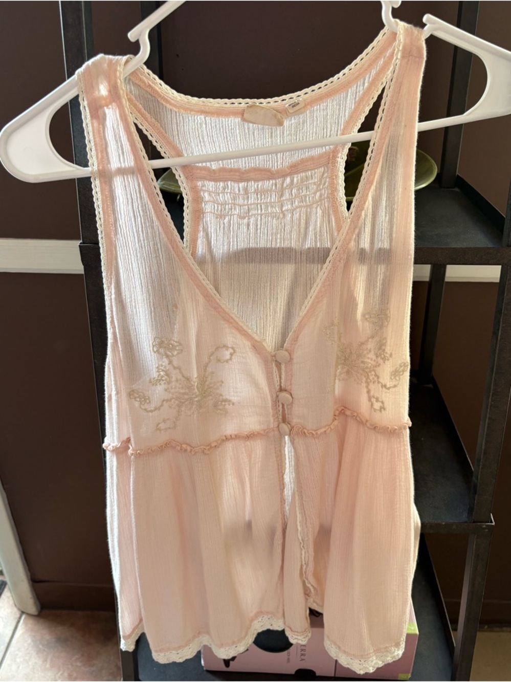 Mudd Light Pink Sleeveless Embroidered Top